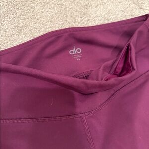 ALO Yoga West Coast Laser Cut Stirrup Leggings